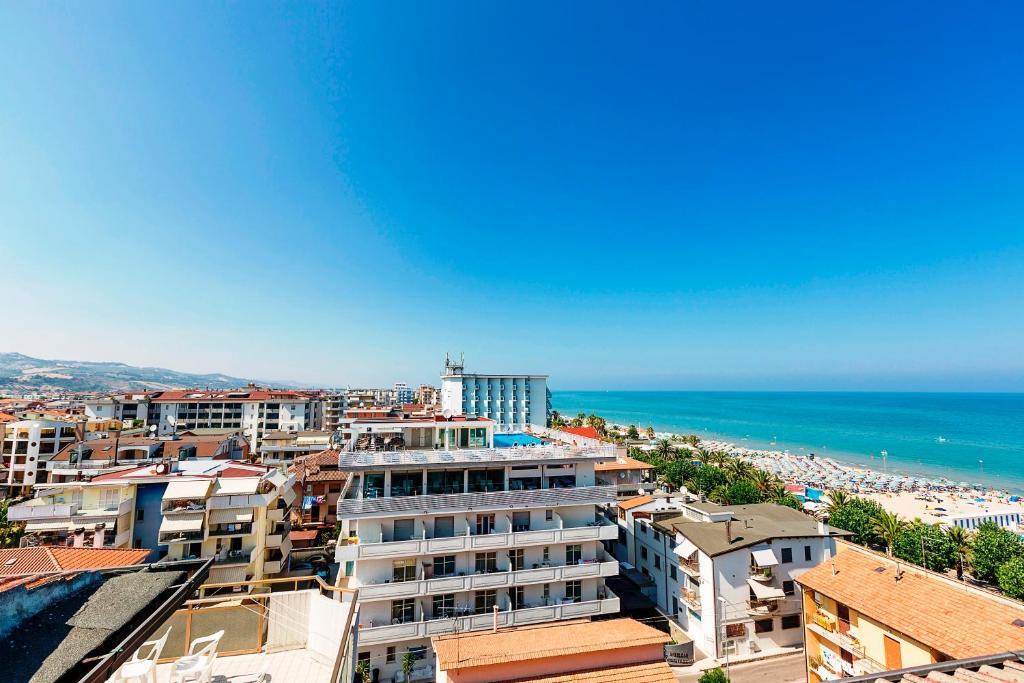 Medi Garden Hotel&Residence Alba Adriatica Exteriér fotografie